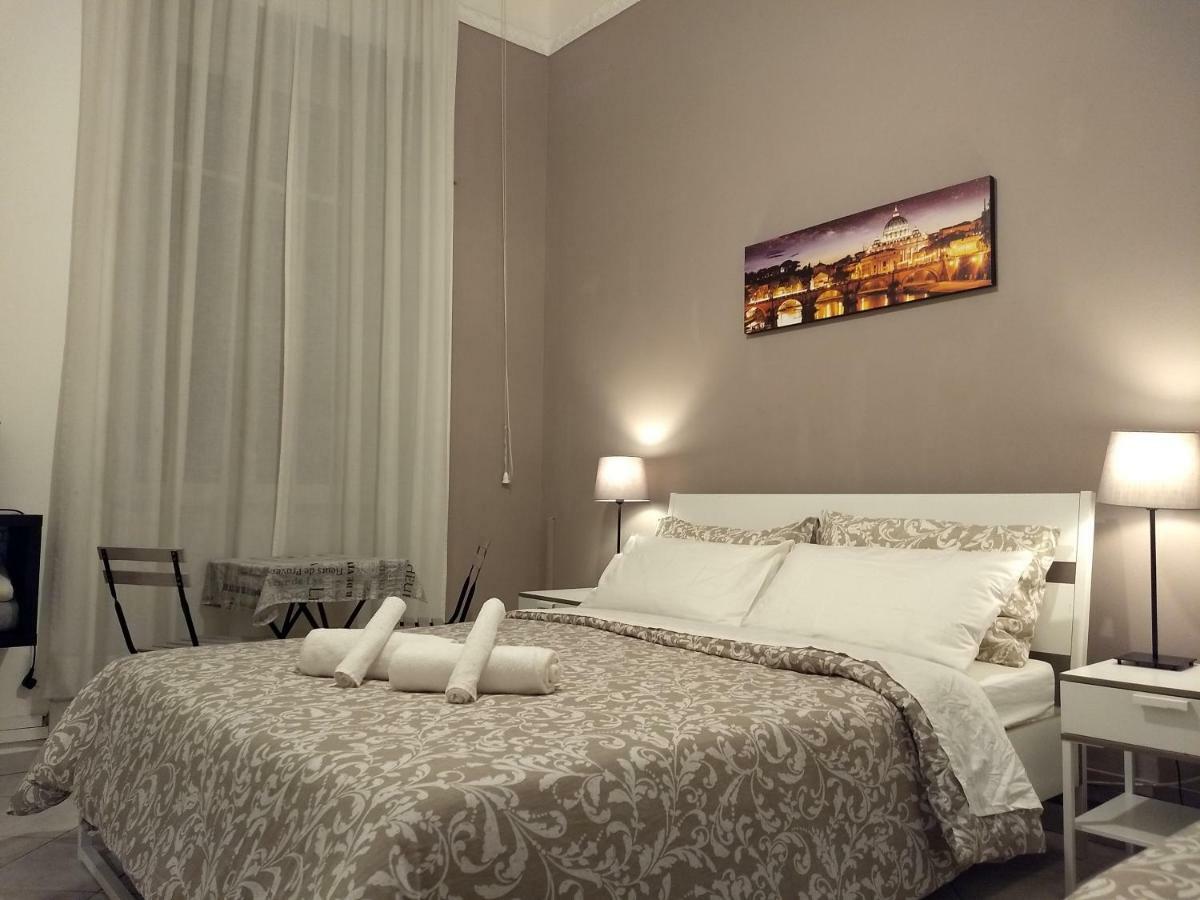 Pensión Amoraroma, Economy With Shared Bathrooms